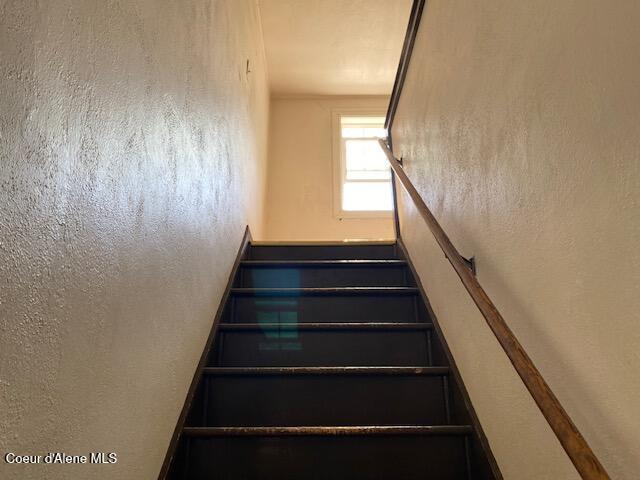 274 2nd Street Priest River, ID 83856 - Photo 13 of 40 thumbnail_IMG_2865