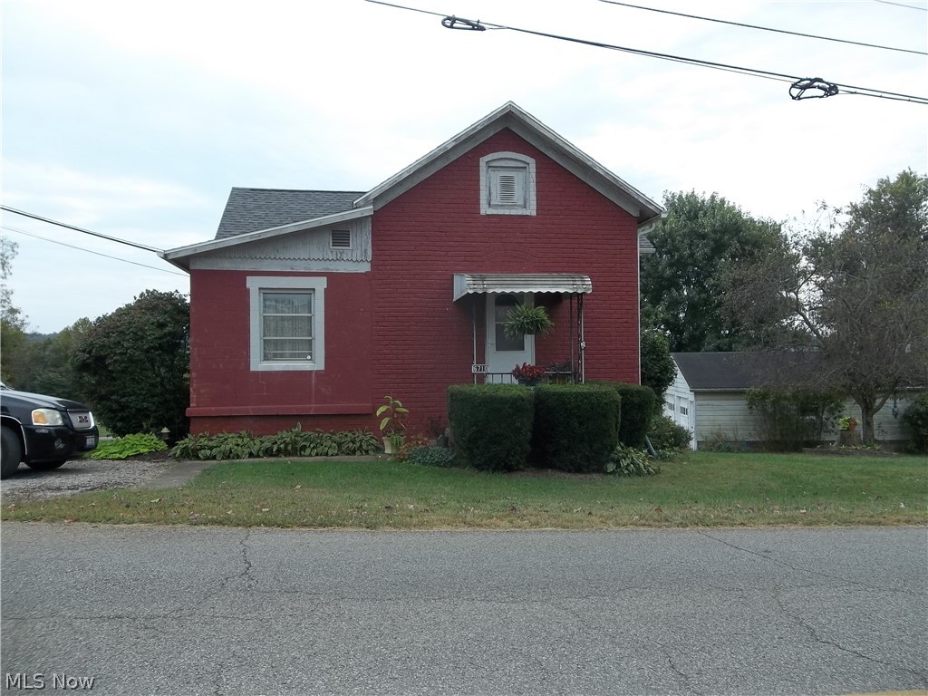 6710 Old Town Road Mount Perry, OH 43760 - Photo 1 of 13