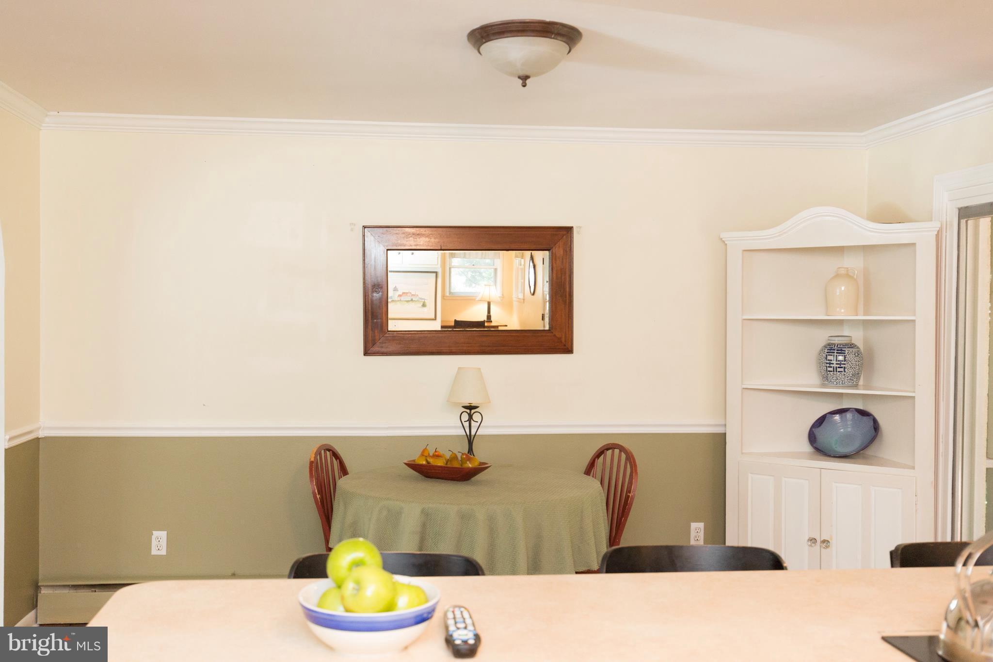 474 Manor Road Arnold, MD 21012 - Photo 4 of 29 Dining Room