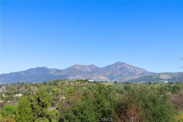 $2,198,000 | 31821 Via Pato, Coto de Caza, CA 92679