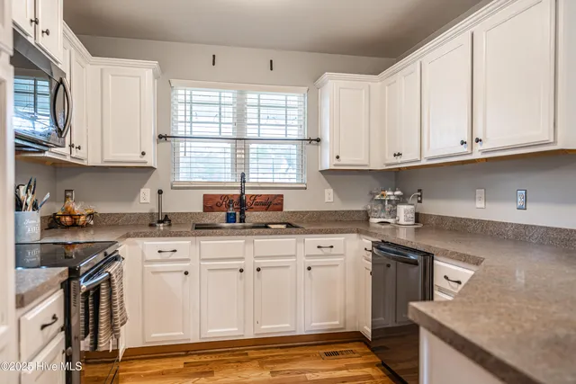 $299,900 | 135 Humvee Court, Broadway, NC 27505