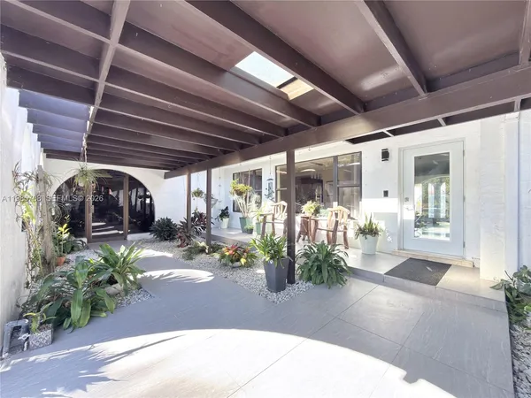 $15,500 | 7925 Southwest 124th Street, Pinecrest, FL 33156