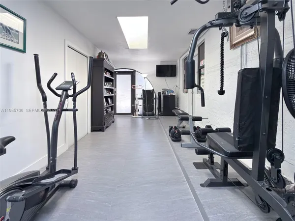 $15,500 | 7925 Southwest 124th Street, Pinecrest, FL 33156