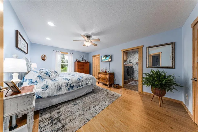 $529,900 | 1021 167th Street, Hammond, WI 54015