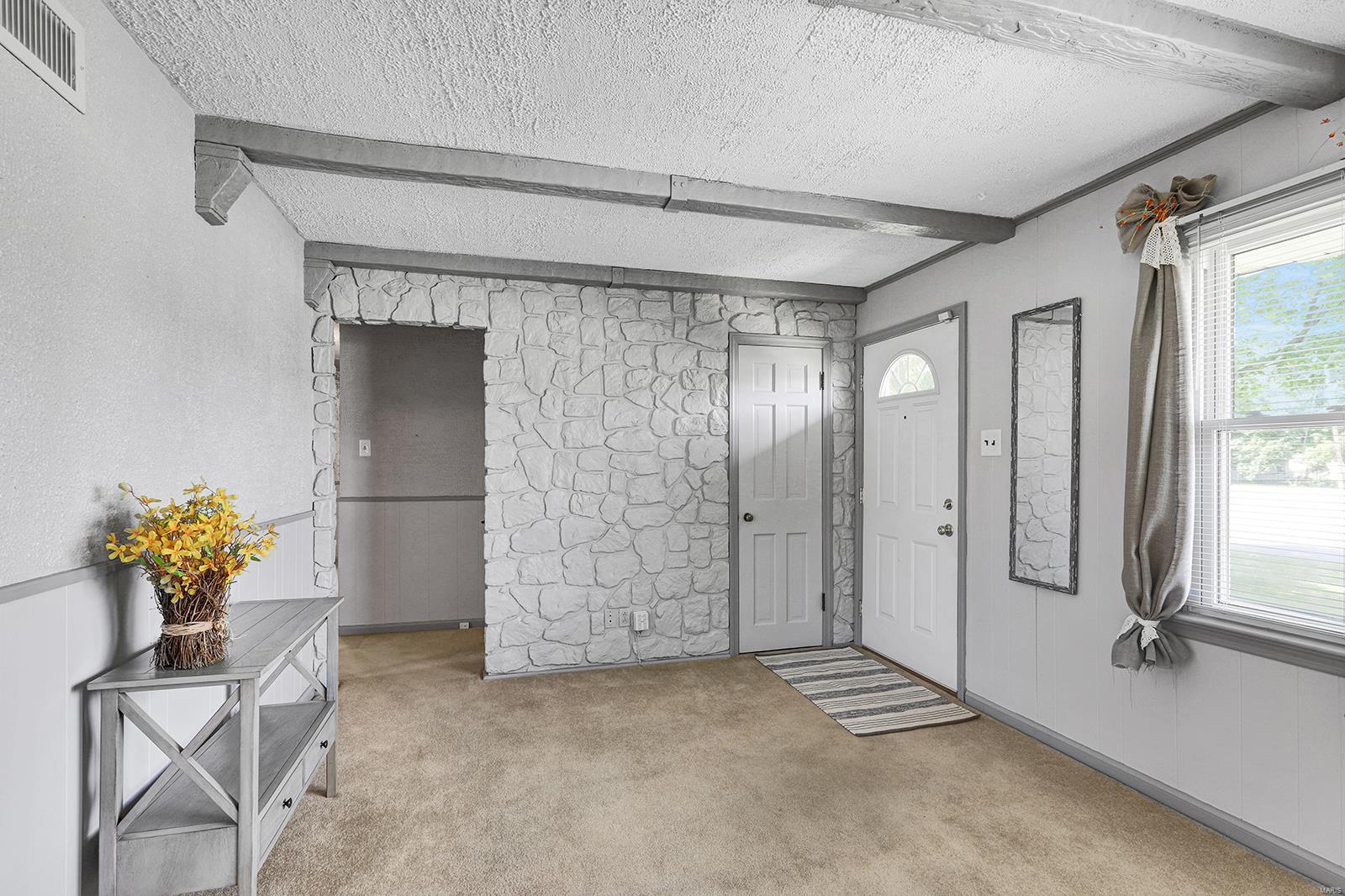 4101 Weber Road St. Louis, MO 63123 - Photo 3 of 22 Gallery Image 3