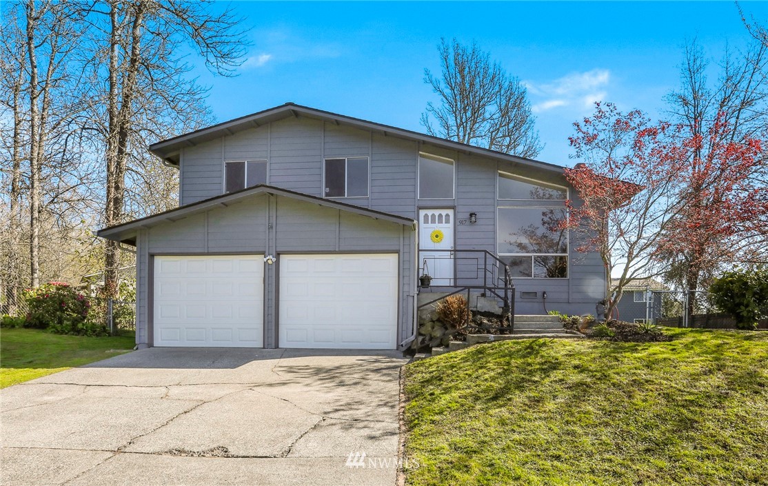 917 South 28th Court Renton, WA 98055 - Photo 1 of 30