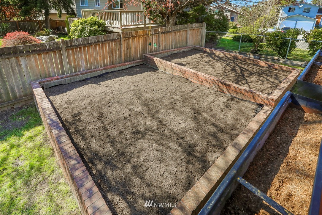 917 South 28th Court Renton, WA 98055 - Photo 28 of 30