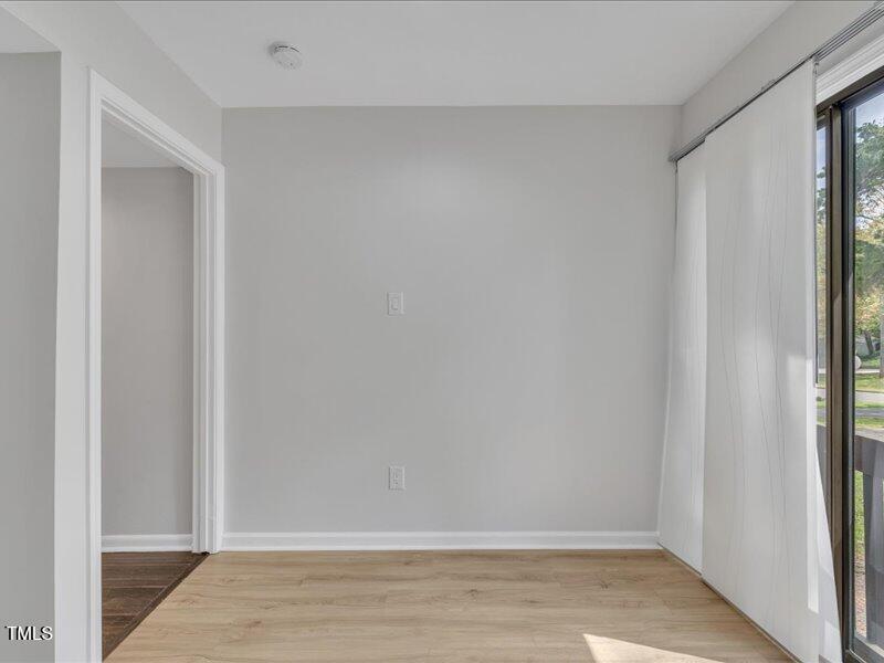 717 East Millbrook Road Raleigh, NC 27609 - Photo 9 of 21