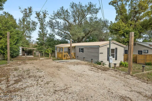 $142,500 | 3701 East 5th Street, Panama City, FL 32401