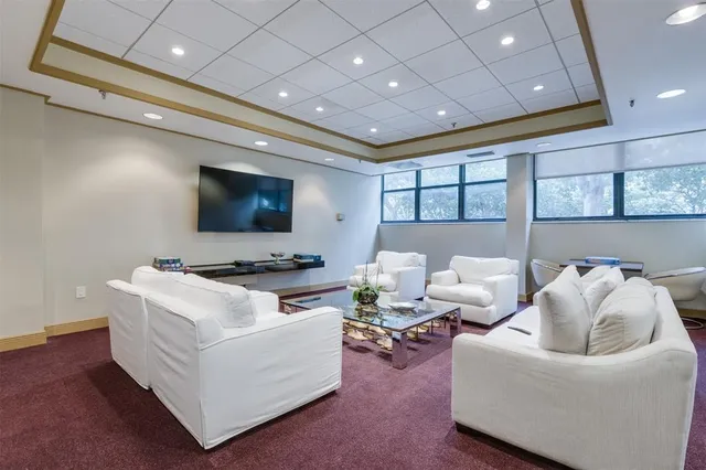 $605,000 | 2501 Brickell Avenue, Unit 903, Miami, FL 33129