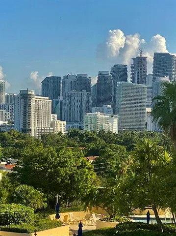 $605,000 | 2501 Brickell Avenue, Unit 903, Miami, FL 33129