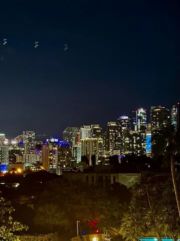 a view of a multi story building