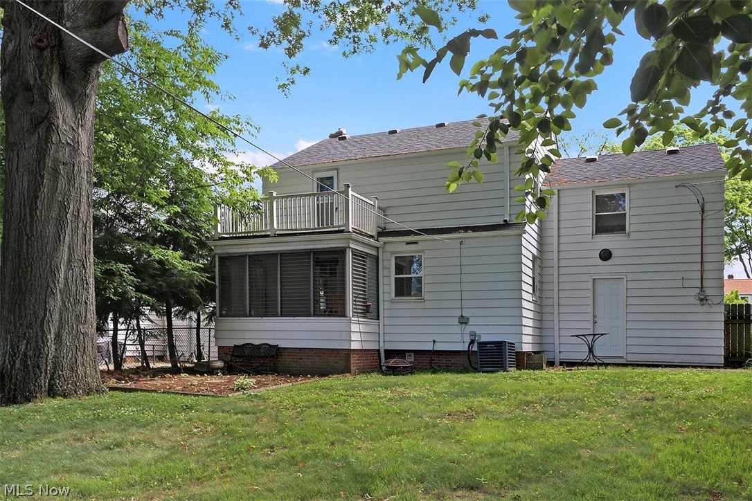 1136 Haselton Road Cleveland, OH 44121 - Photo 23 of 25