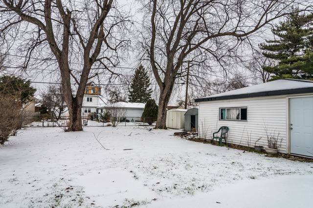 10836 Princess Avenue Chicago Ridge, IL 60415 - Photo 4 of 20