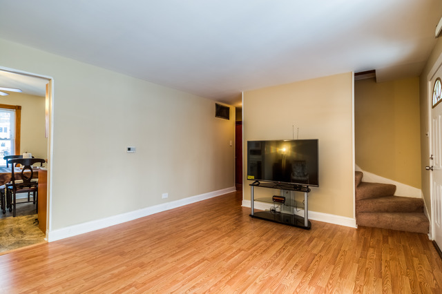 10836 Princess Avenue Chicago Ridge, IL 60415 - Photo 8 of 20