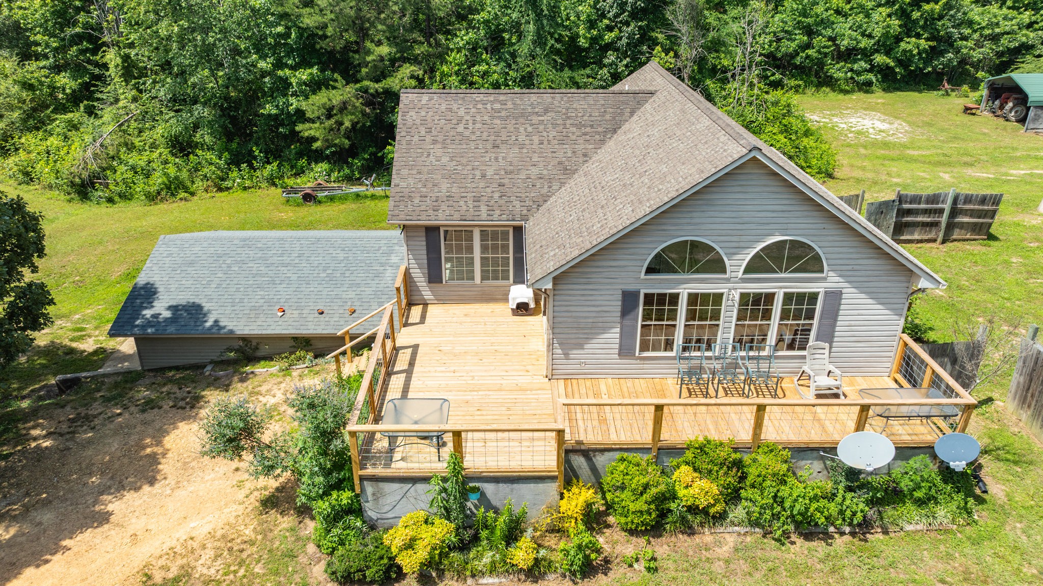 424 Charles McClearen Road Hohenwald, TN 38462 - Photo 36 of 80
