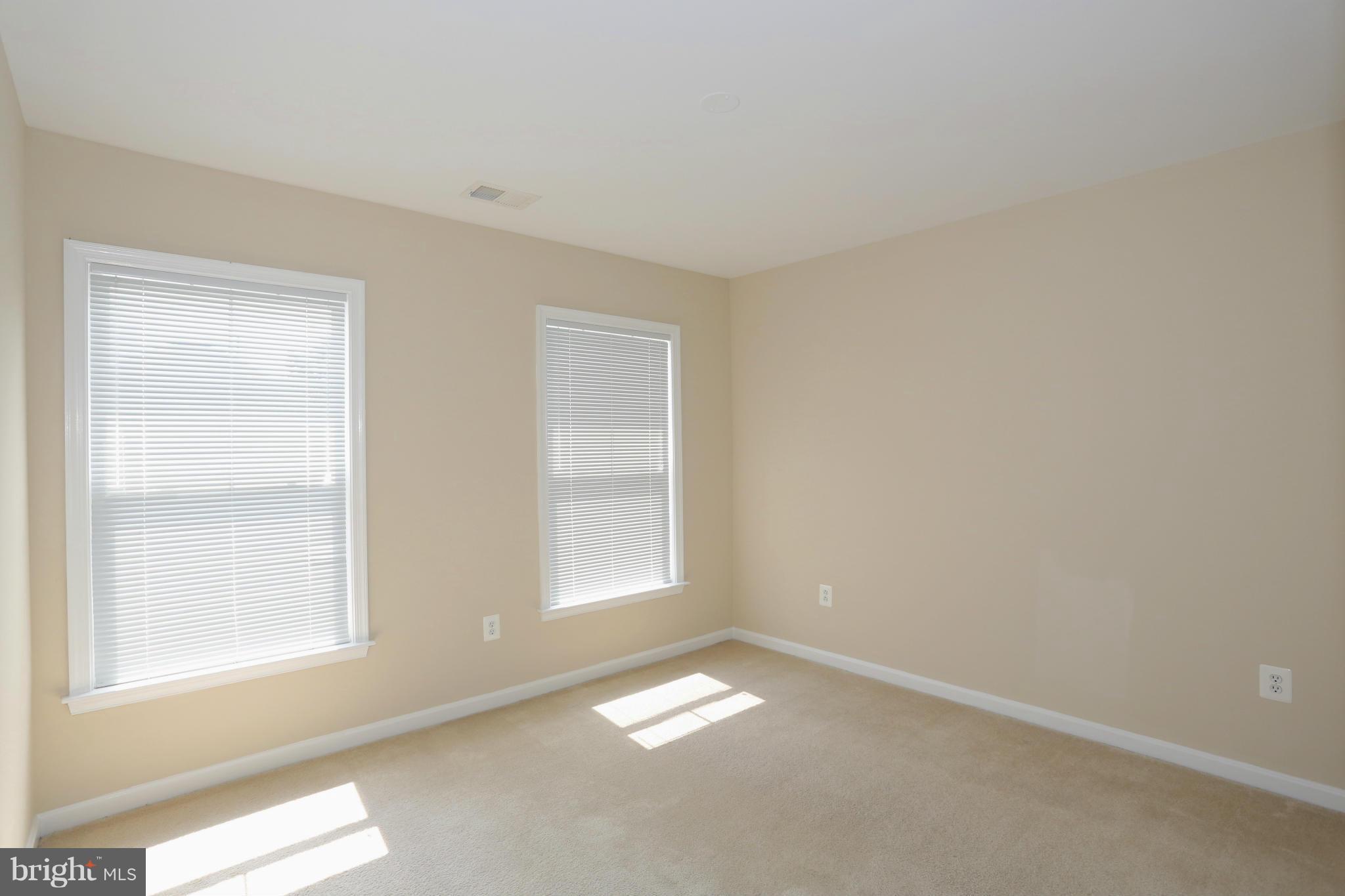 23847 Burdette Forest Road Clarksburg, MD 20871 - Photo 18 of 24 Bedroom