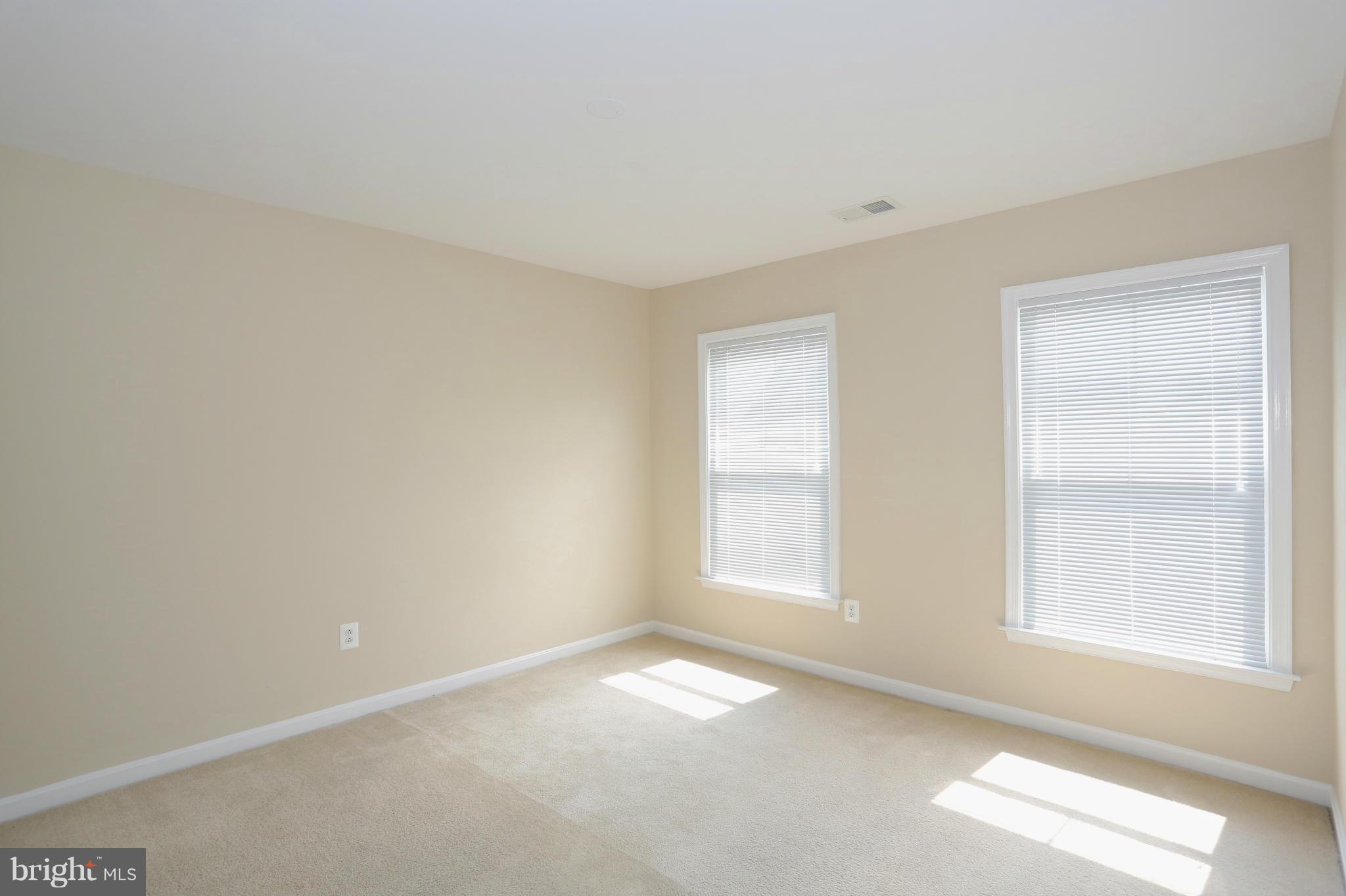 23847 Burdette Forest Road Clarksburg, MD 20871 - Photo 19 of 24 Bedroom