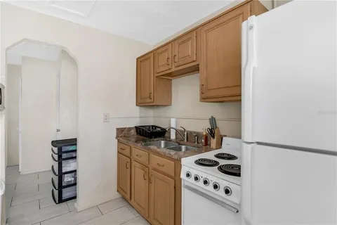 $299,000 | 2734 50th Avenue North, St. Petersburg, FL 33714