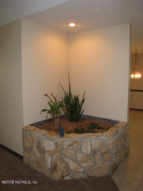 2129 Matefield Road Jacksonville, FL 32225 - Photo 5 of 10 IN-DOOR GARDEN