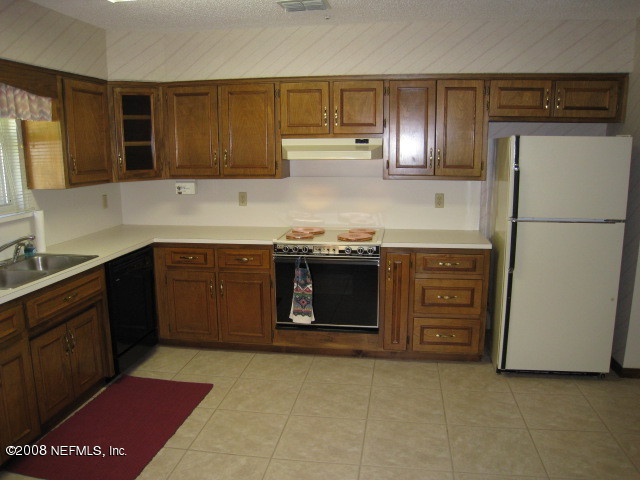 2129 Matefield Road Jacksonville, FL 32225 - Photo 8 of 10 KITCHEN2
