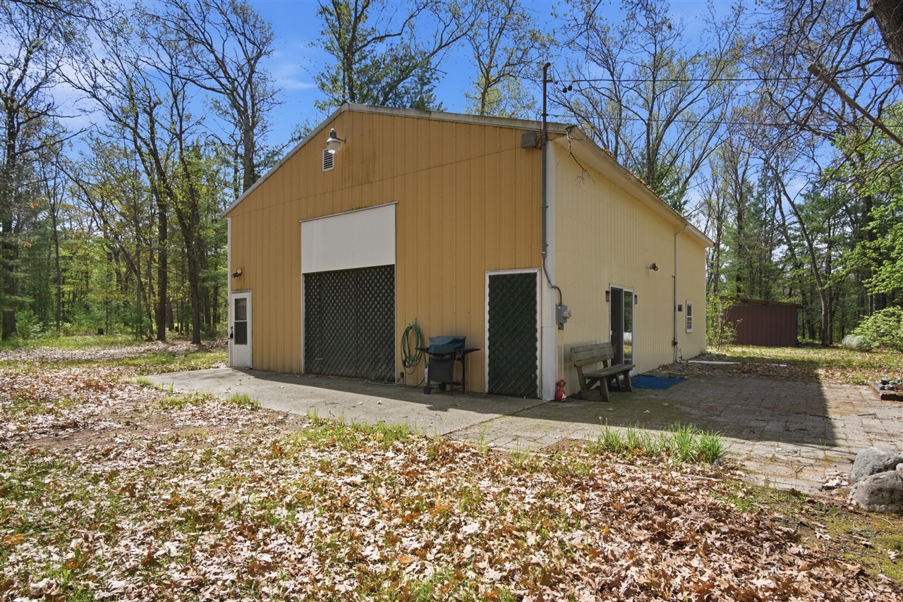 337 South Taylor Road Branch, MI 49402 - Photo 31 of 40