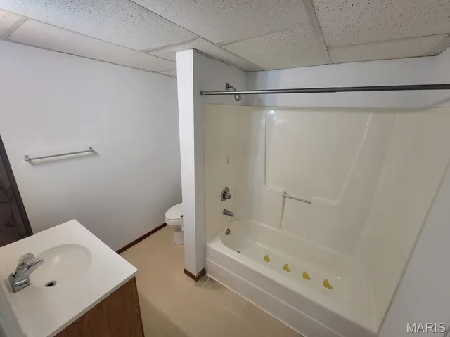 $199,900 | 1411 9th Street, Highland, IL 62249