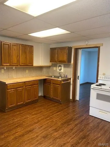 $199,900 | 1411 9th Street, Highland, IL 62249