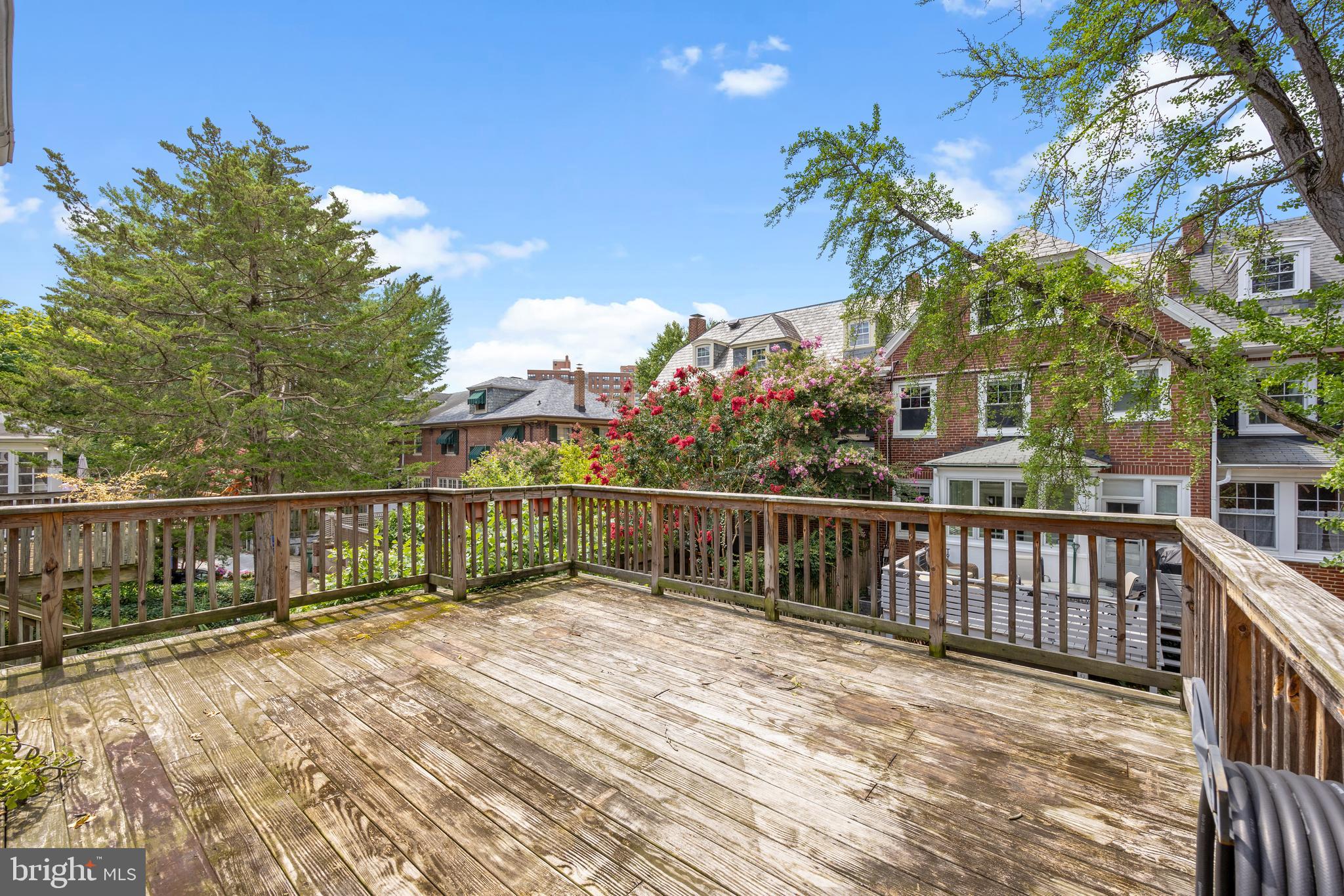 3936 Cloverhill Road Baltimore, MD 21218 - Photo 34 of 37 a view of a balcony with wooden fence