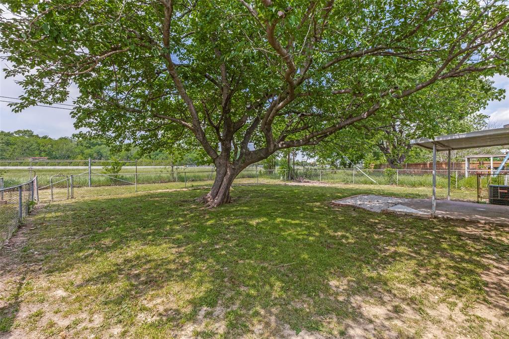 3921 Ambassador Way Balch Springs, TX 75180 - Photo 24 of 25