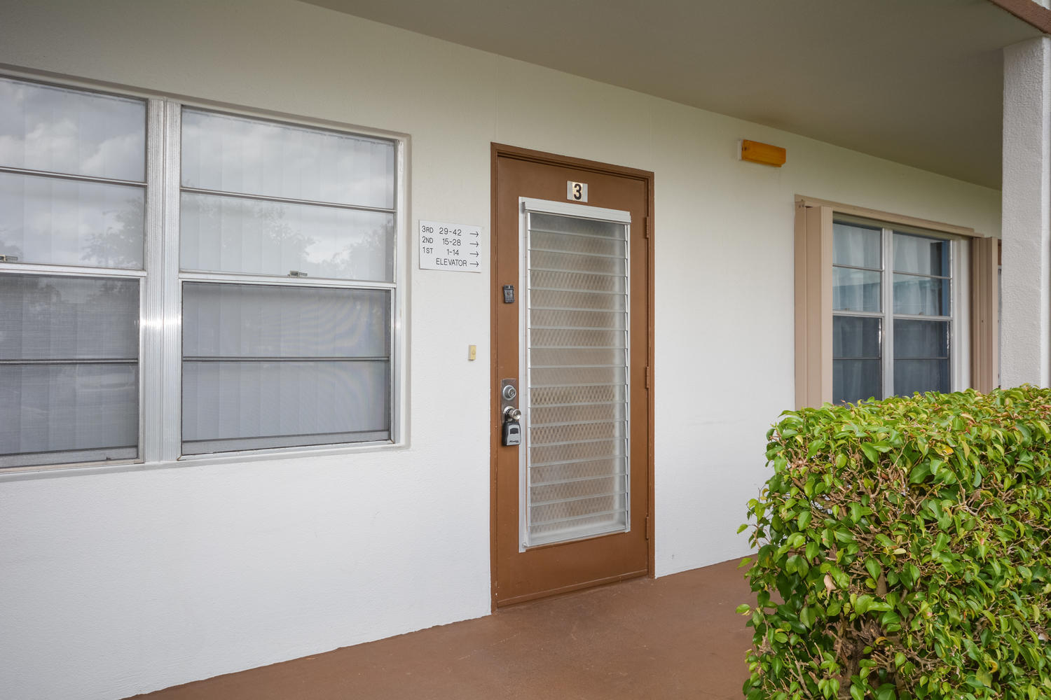 3 Mansfield B Boca Raton, FL 33434 - Photo 4 of 34 Front Entrance 4