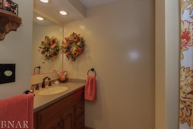 30750 Center Road Armington, IL 61721 - Photo 20 of 29