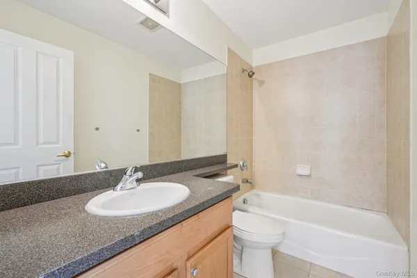 $4,350 | 2 Leeward Drive, Haverstraw, NY 10927