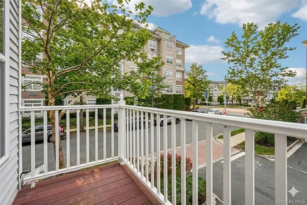 $4,350 | 2 Leeward Drive, Haverstraw, NY 10927