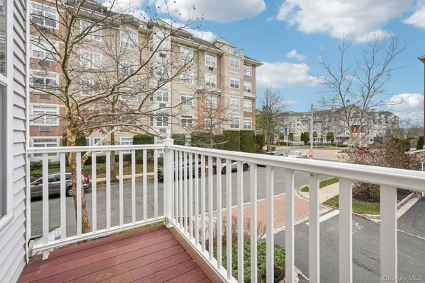 $4,350 | 2 Leeward Drive, Haverstraw, NY 10927