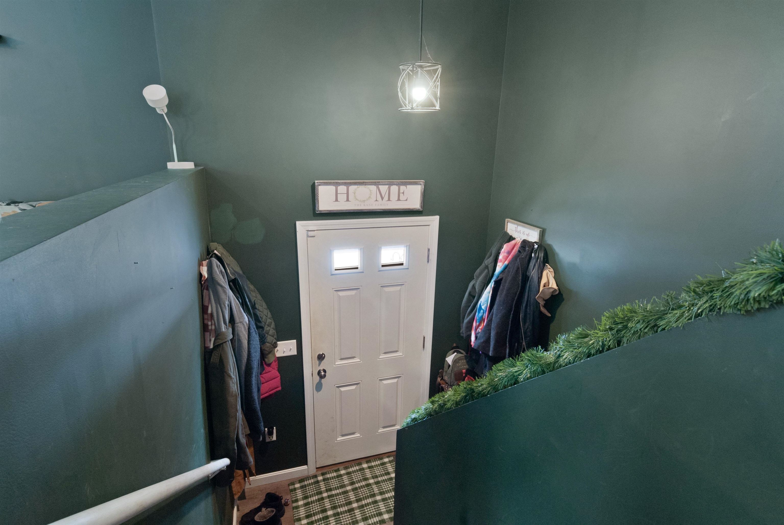 32 Mechanic Street Farmington, NH 03835 - Photo 6 of 33