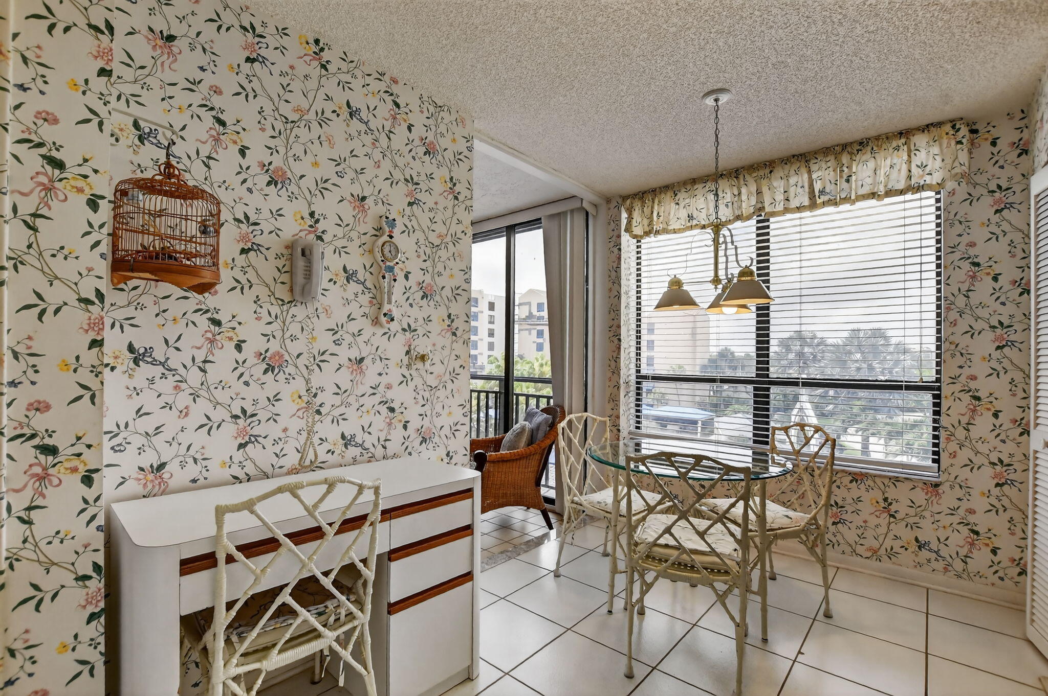 7170 Promenade Drive, Unit 401 Boca Raton, FL 33433 - Photo 13 of 40 Kitchen
