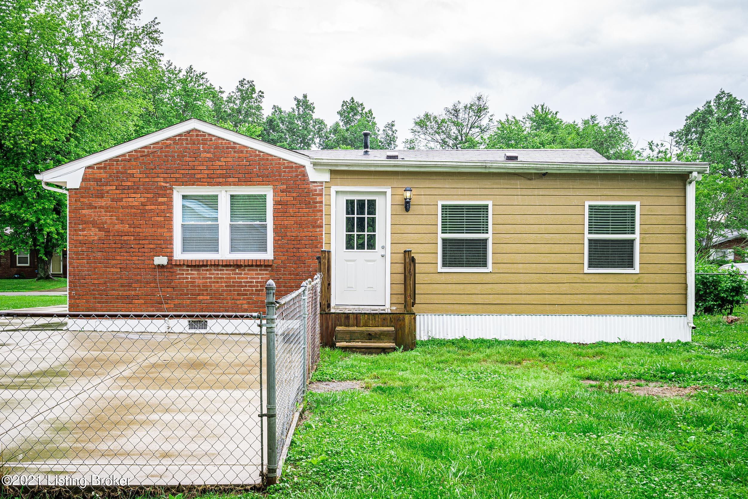 6807 Barbrook Road Louisville, KY 40258 - Photo 34 of 44 6807 Barbrook Rd-11