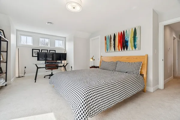 $959,000 | 7 Depot Square, Unit 5, Ipswich, MA 01938