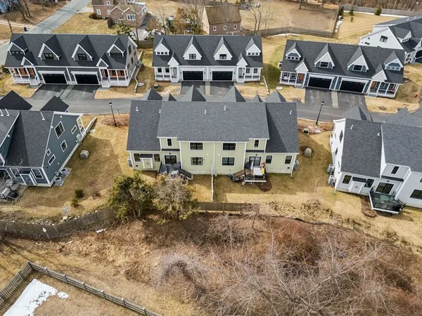 $959,000 | 7 Depot Square, Unit 5, Ipswich, MA 01938