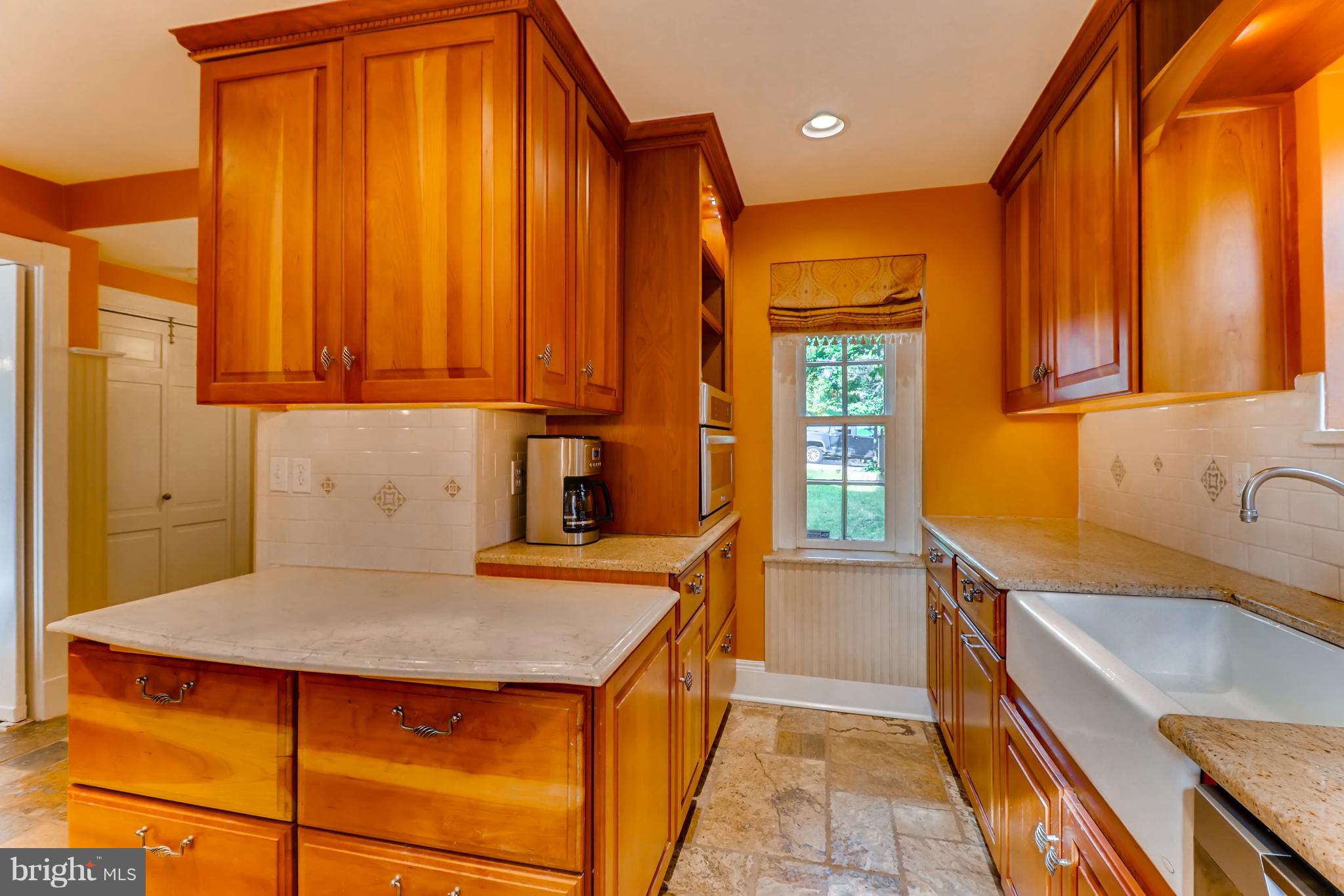 211 Tunbridge Road Baltimore, MD 21212 - Photo 10 of 28 Kitchen