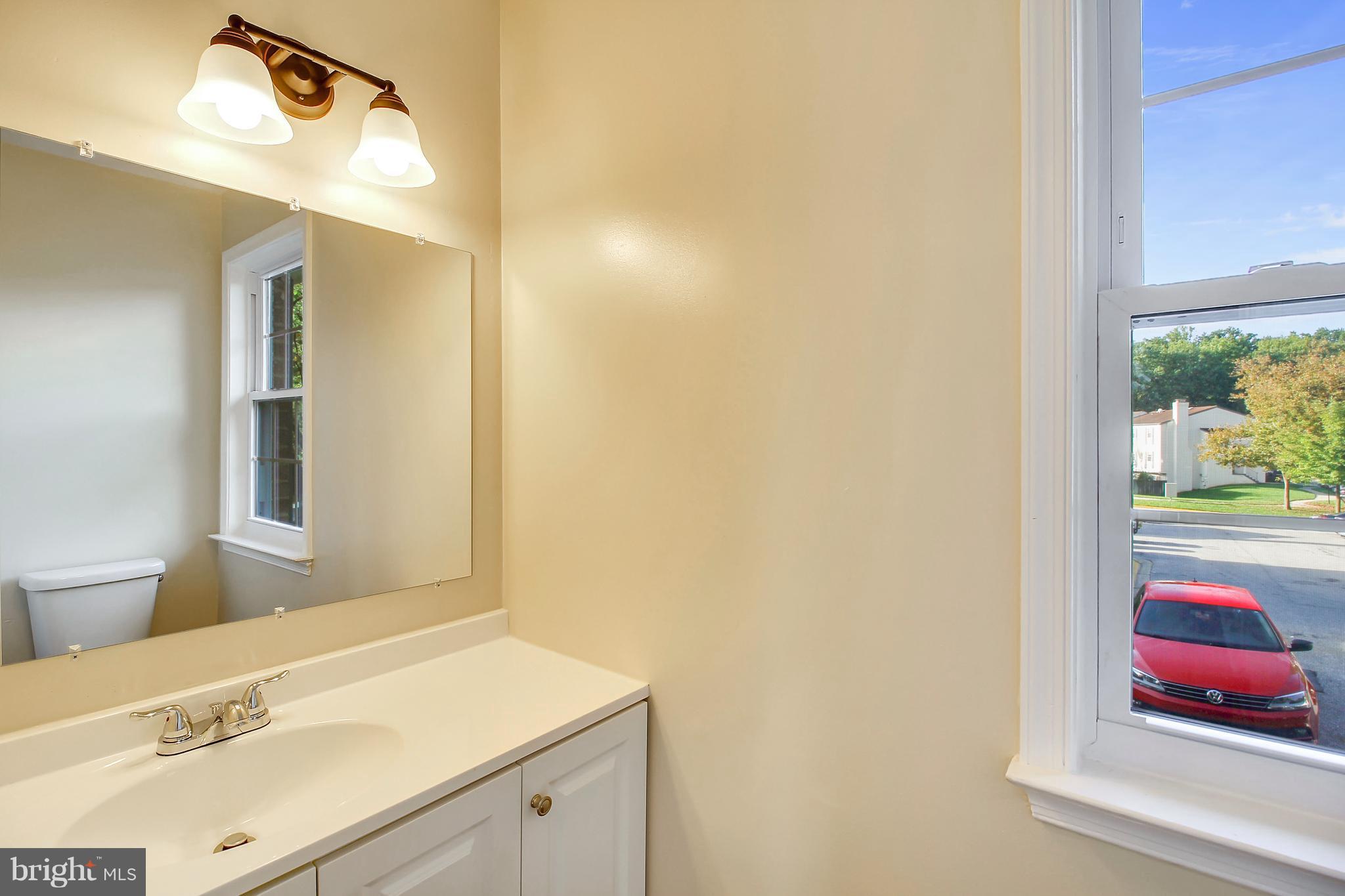 14664 Tynewick Terrace, Unit 4 Silver Spring, MD 20906 - Photo 9 of 20 Bath