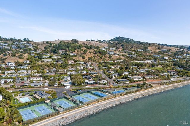 $8,000,000 | 138-142 Rock Hill Drive, Tiburon, CA 94920