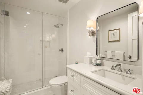 $7,500,000 | 401 Ocean Avenue, Unit 2, Santa Monica, CA 90402