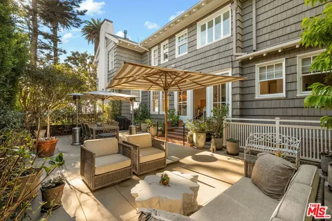 $7,500,000 | 401 Ocean Avenue, Unit 2, Santa Monica, CA 90402