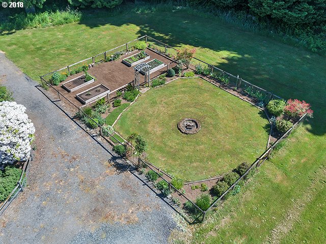 35133 Southeast Homan Road Gresham, OR 97080 - Photo 30 of 32 an aerial view of a house