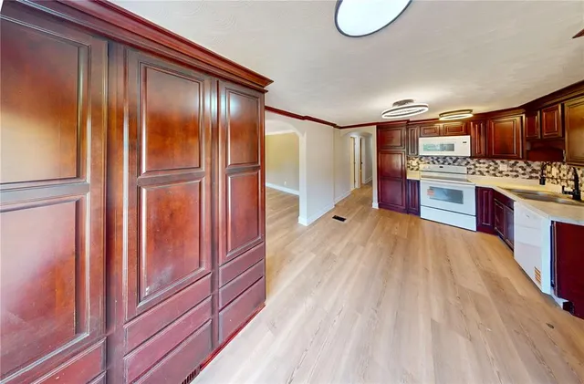 $280,000 | 47110 Central Avenue, Paisley, FL 32767