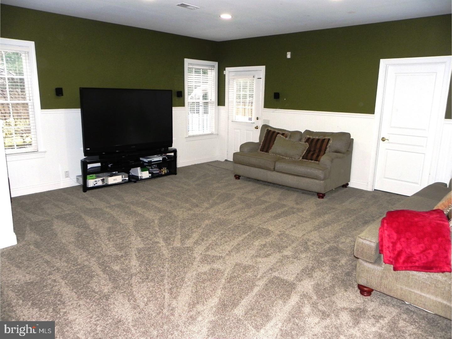 8 Hansel Road Newtown, PA 18940 - Photo 19 of 25 Basement - Finished