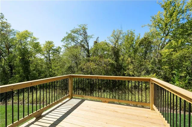 $429,990 | 19624 West 201st Street, Spring Hill, KS 66083