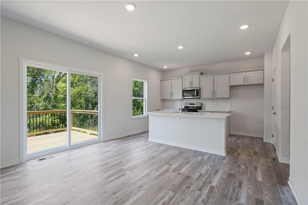 19624 West 201st Street Spring Hill, KS 66083 - Photo 10 of 32